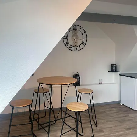 Apartman Superbe Loft Neuf - 1 Chambre- Face Au Chateau - Rimbaud Sedan