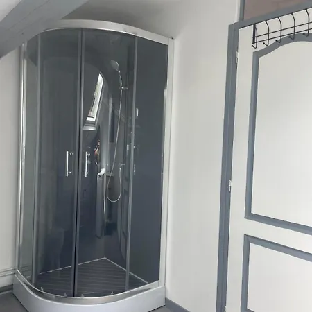 Superbe Loft Neuf - 1 Chambre- Face Au Chateau - Rimbaud Апартаменты Седан